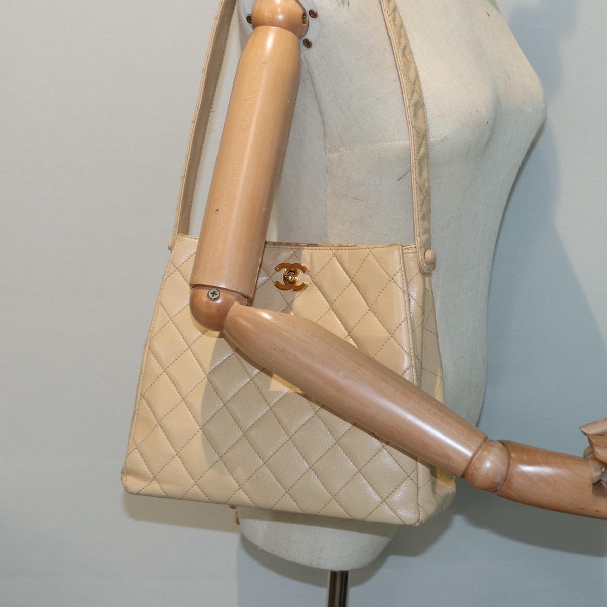 CHANEL calf skin shoulder bag